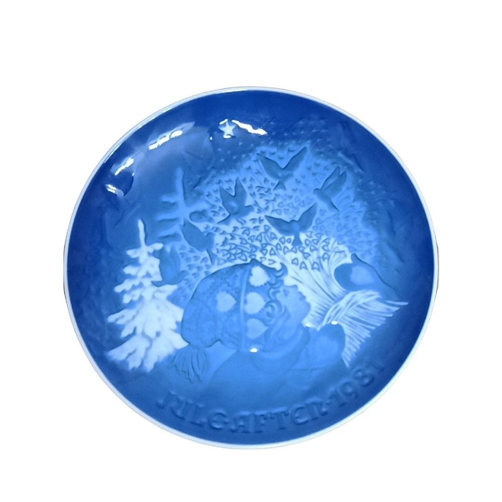 1981 Jule After Christmas Plate Bing & Grondahl Christmas Peace Denmark